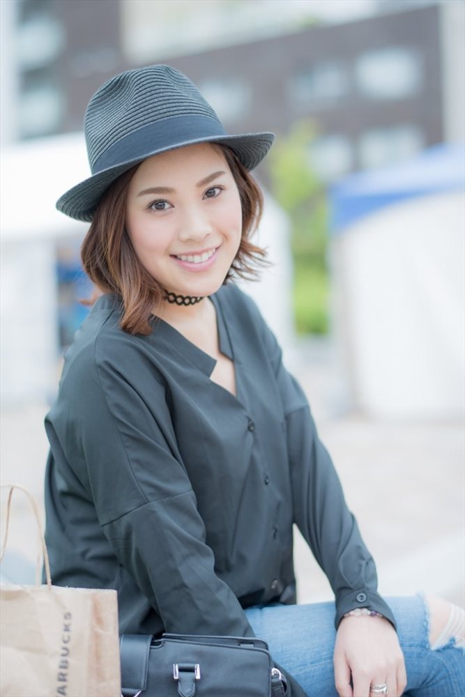 日本美女内田瑞穗内衣性感写真丰满诱人