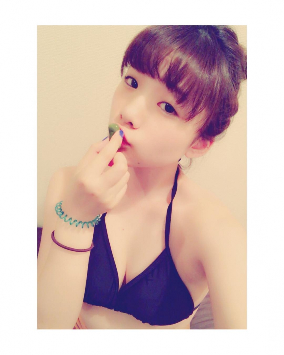 美女萝莉满川晴月清纯私房照