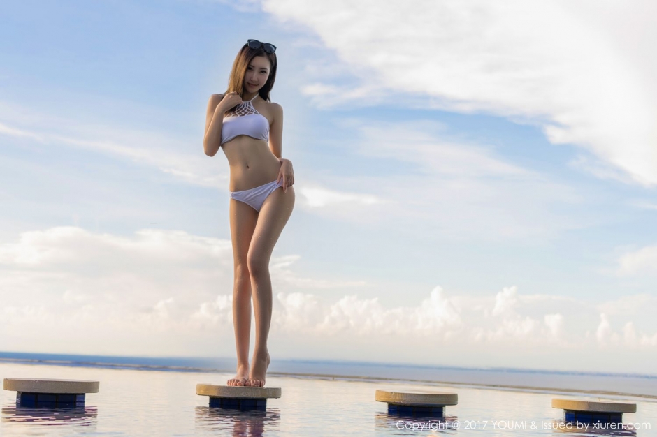 美女模特尤美Yumi比基尼清纯写真