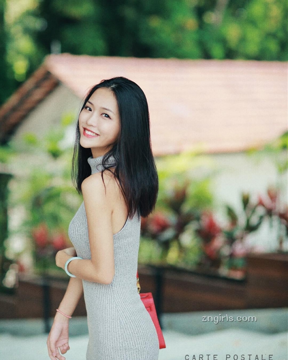 美女模特赵雨晴私房写真清纯迷人