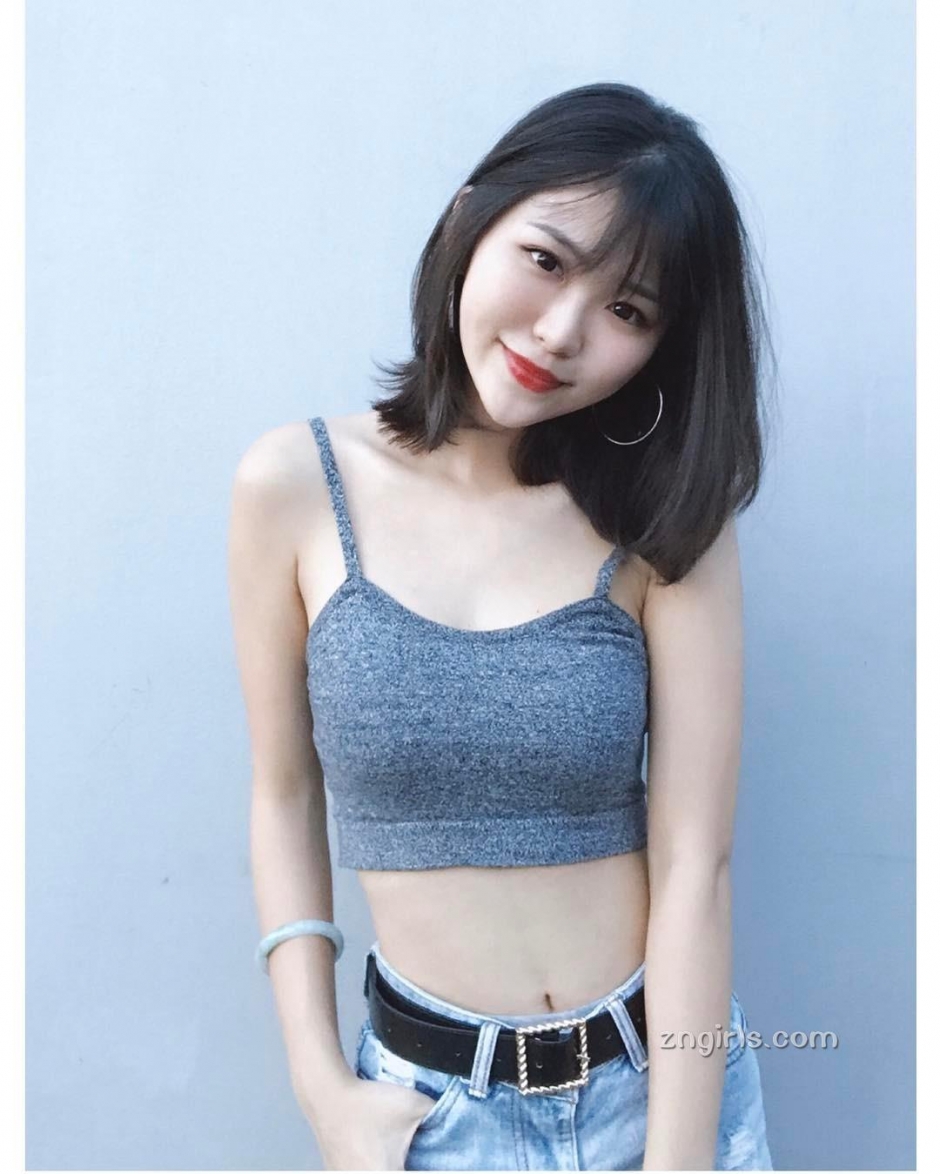 美女模特赵雨晴私房写真清纯迷人