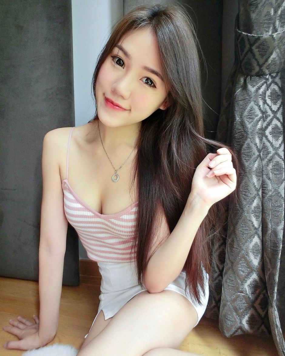 大马美女Michttano私房自拍照甜美迷人