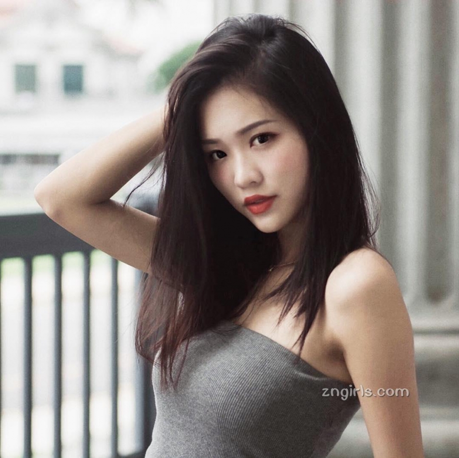 美女模特赵雨晴清纯私房写真