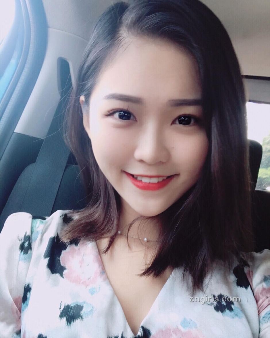 美女模特赵雨晴清纯私房写真