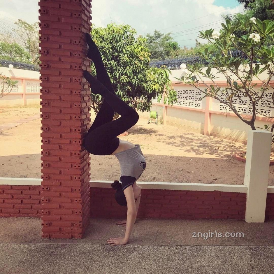 泰国模特Luna Ploy性感比基尼写真