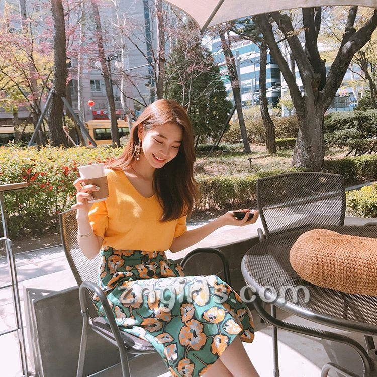 韩国模特池允美生活自拍照气质迷人