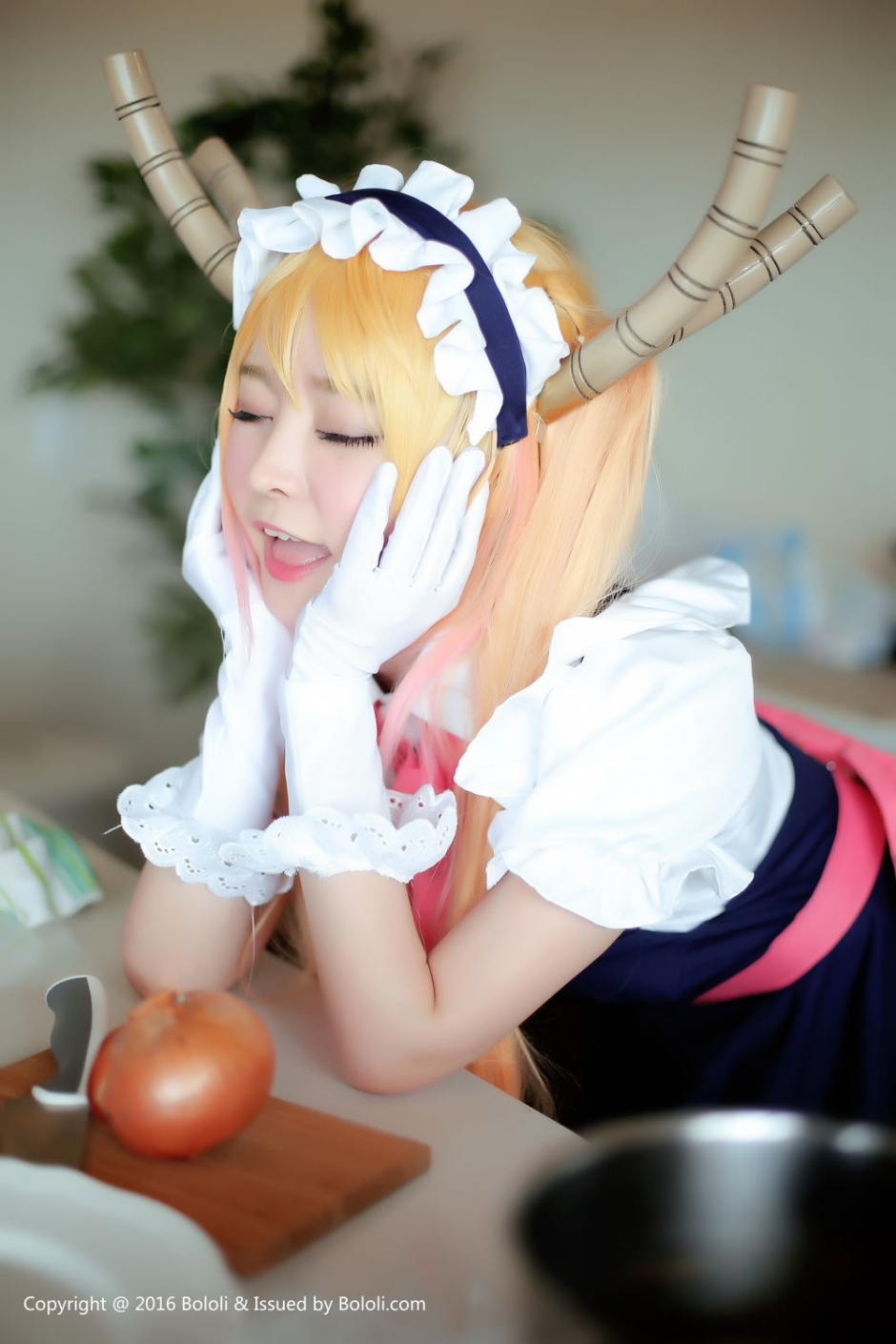 波萝社美女夏美酱cosplay写真巨乳诱人