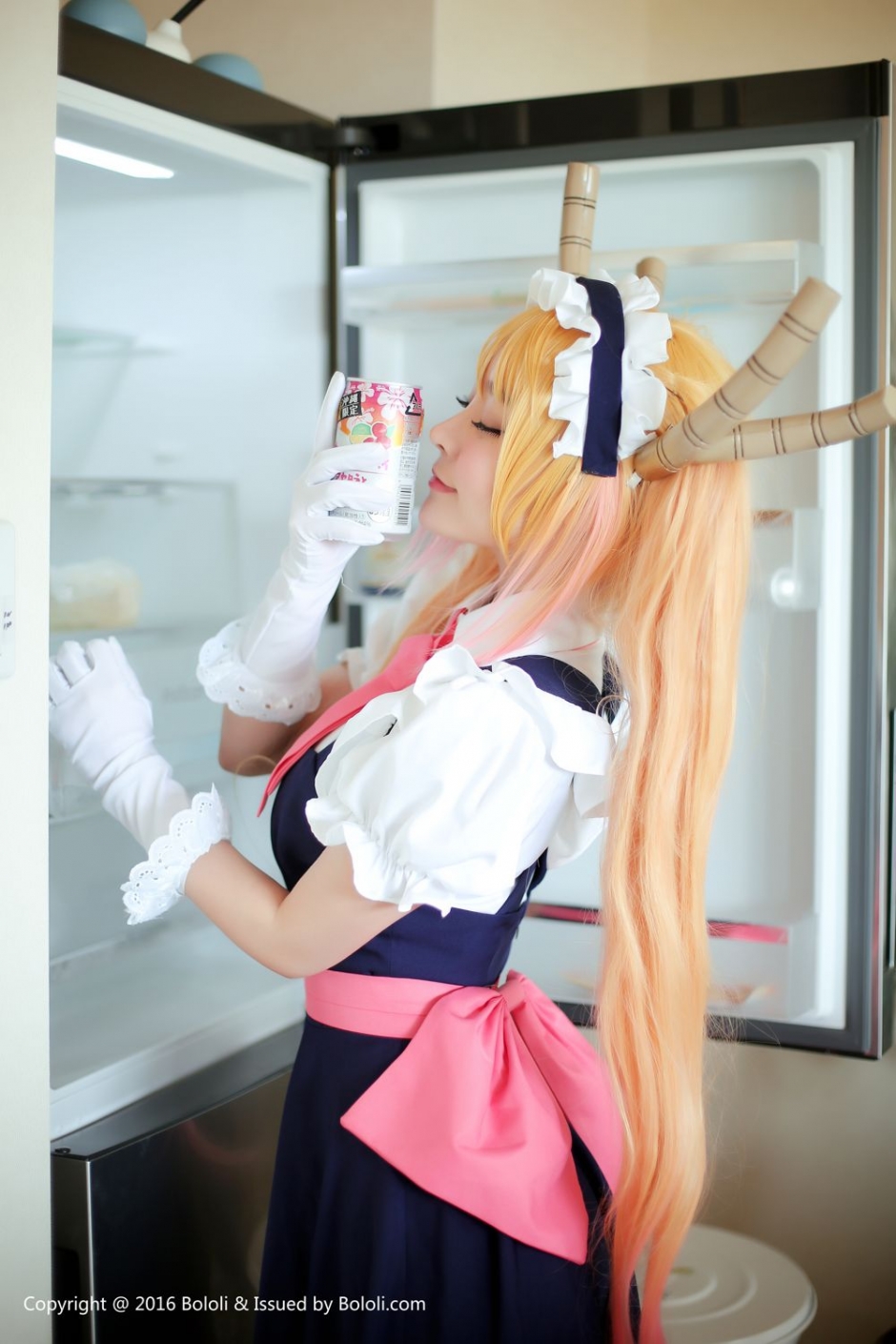 波萝社美女夏美酱cosplay写真巨乳诱人