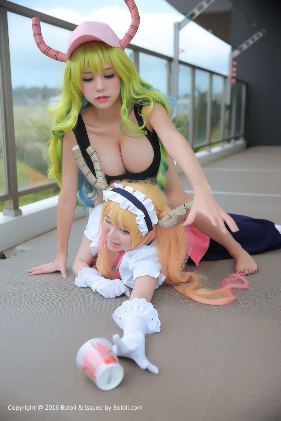 波萝社美女夏美酱cosplay写真巨乳诱人