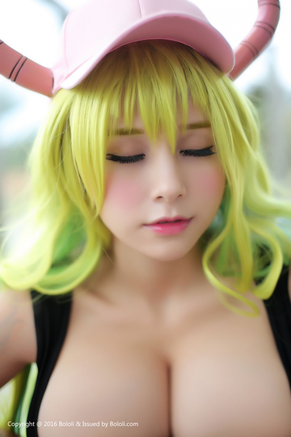 波萝社美女夏美酱cosplay写真巨乳诱人