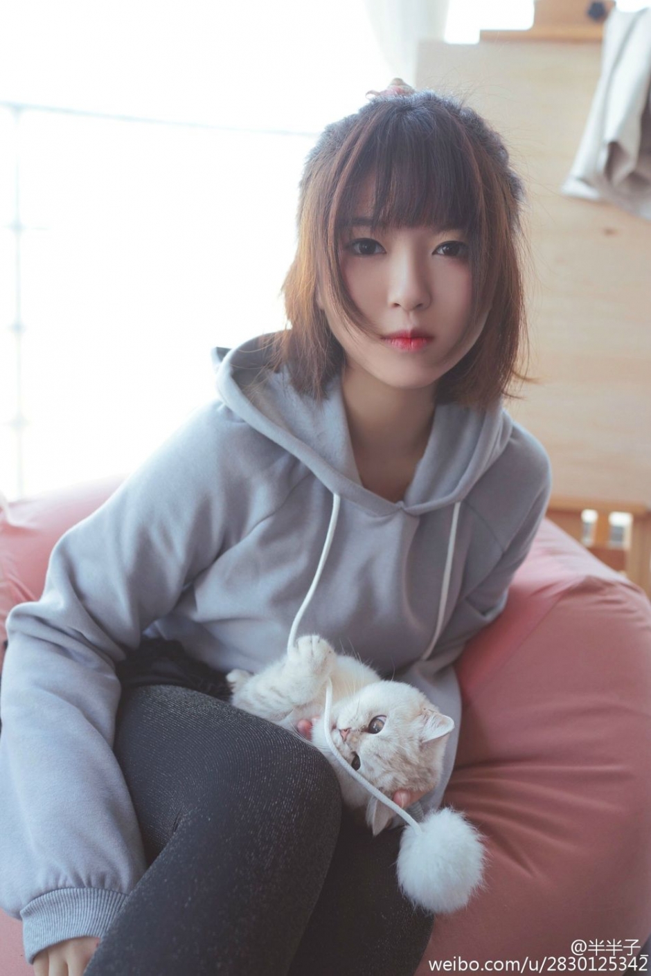 美女Coser半半子私房内衣写真