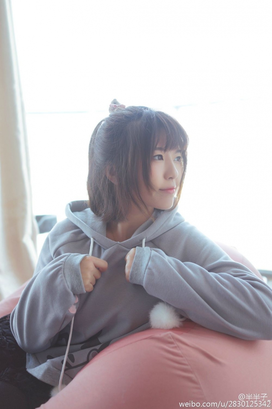 美女Coser半半子私房内衣写真