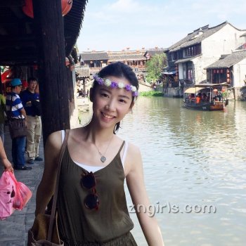 台湾美女校花杨宜臻生活自拍照