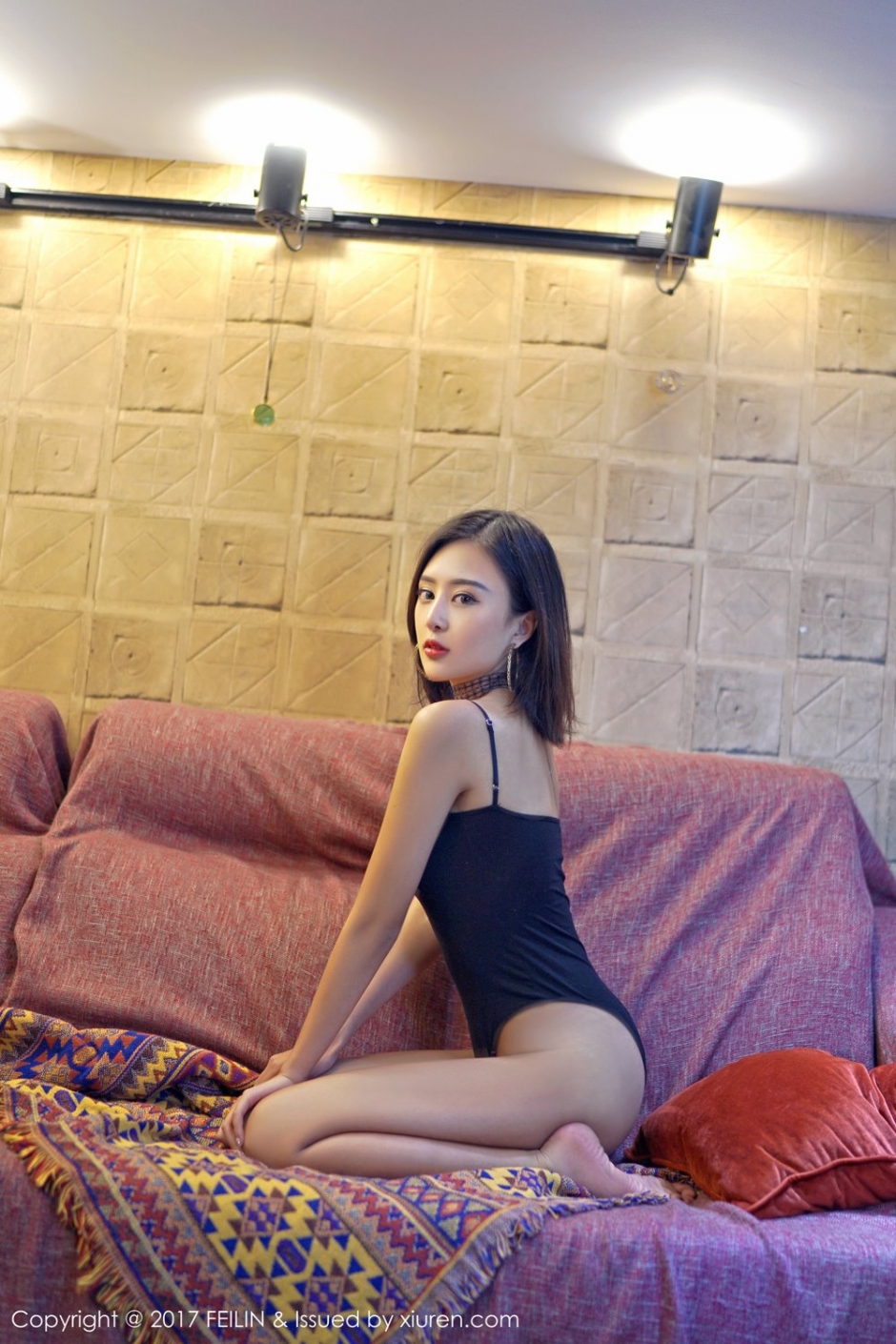 美女嫩模赵艺璇私房写真激凸诱人