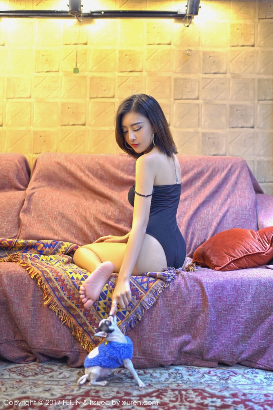 美女嫩模赵艺璇私房写真激凸诱人