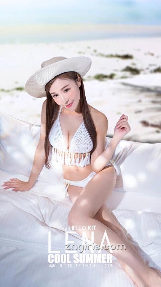 运动女神伊柔内衣私房照性感迷人