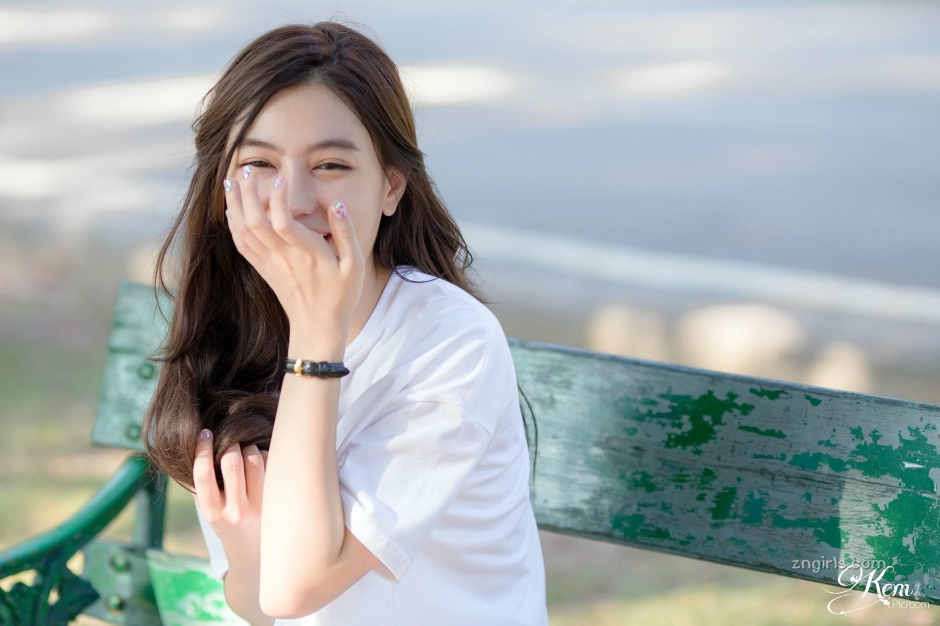 泰国模特Alyss Sangperng生活写真清新迷人