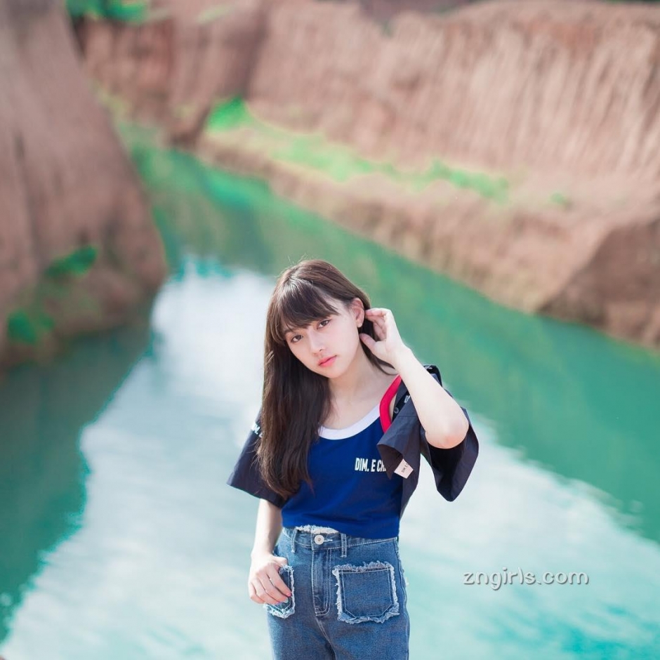 泰国模特Alyss Sangperng生活写真清新迷人