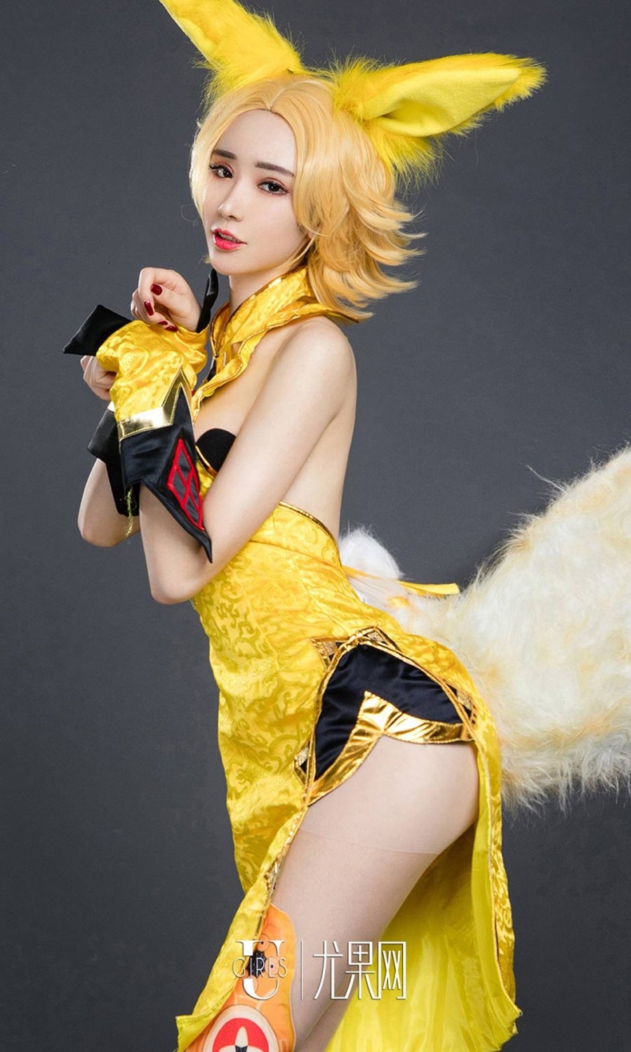 cosplay美女萌琪琪性感写真美胸诱人