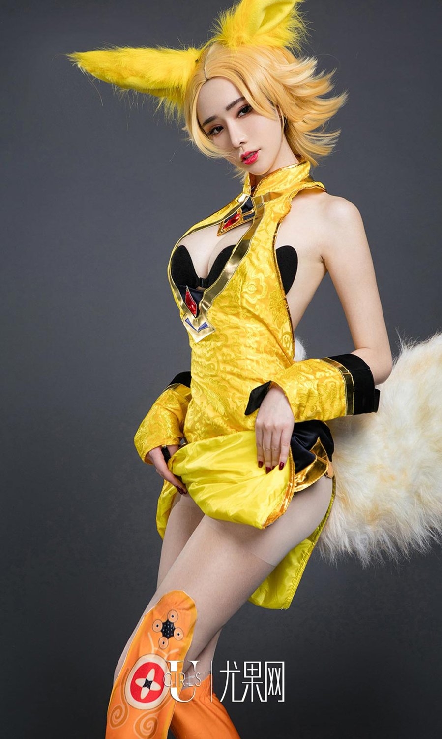 cosplay美女萌琪琪性感写真美胸诱人