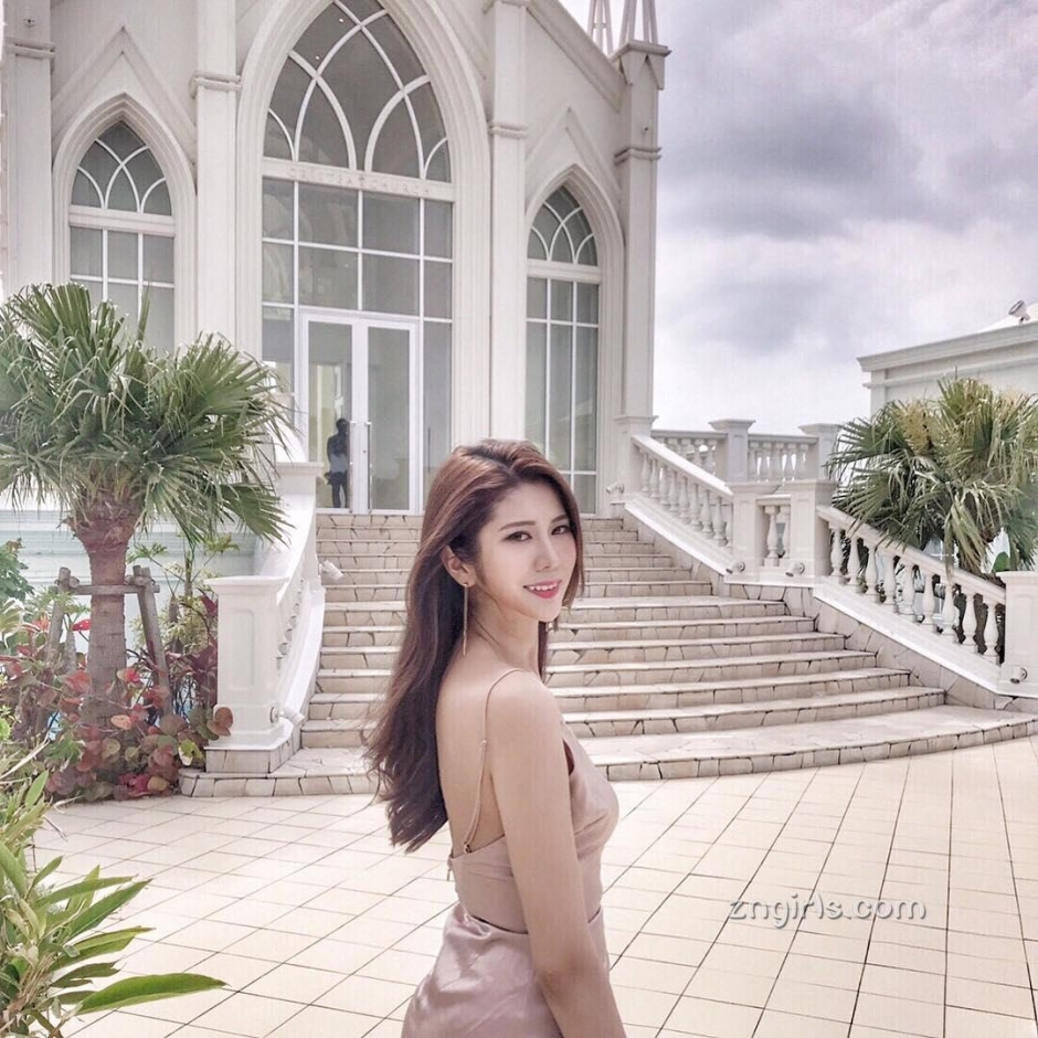 长腿模特Jessie洁西私房美照身材迷人