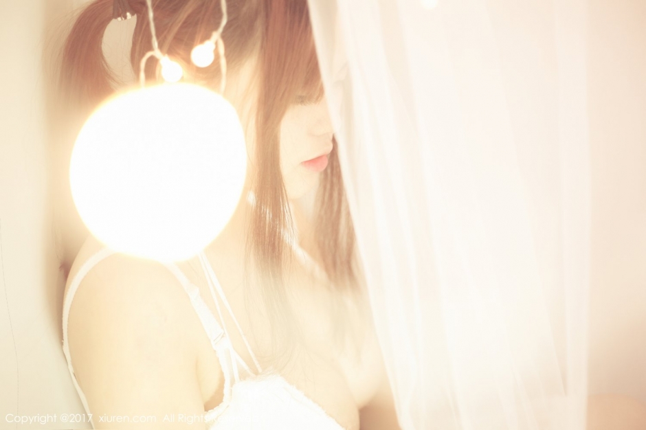 平面模特米爱Demon家居唯美写真美胸诱人