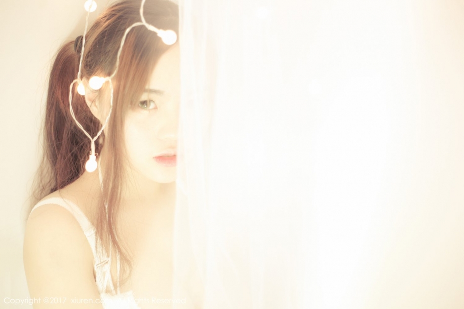 平面模特米爱Demon家居唯美写真美胸诱人