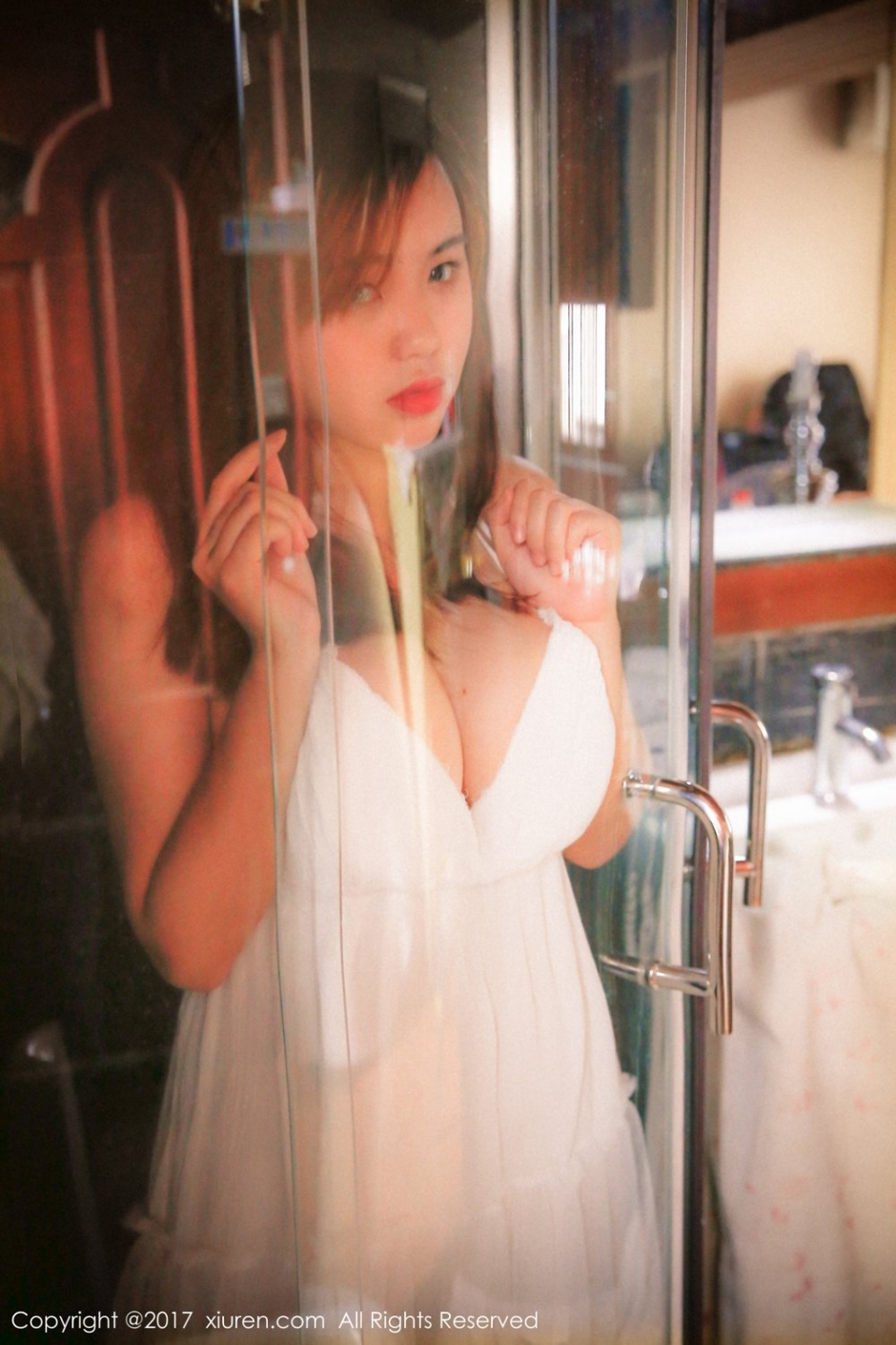 平面模特米爱Demon家居唯美写真美胸诱人