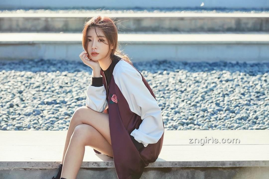 韩国模特金贞延生活美照气质迷人