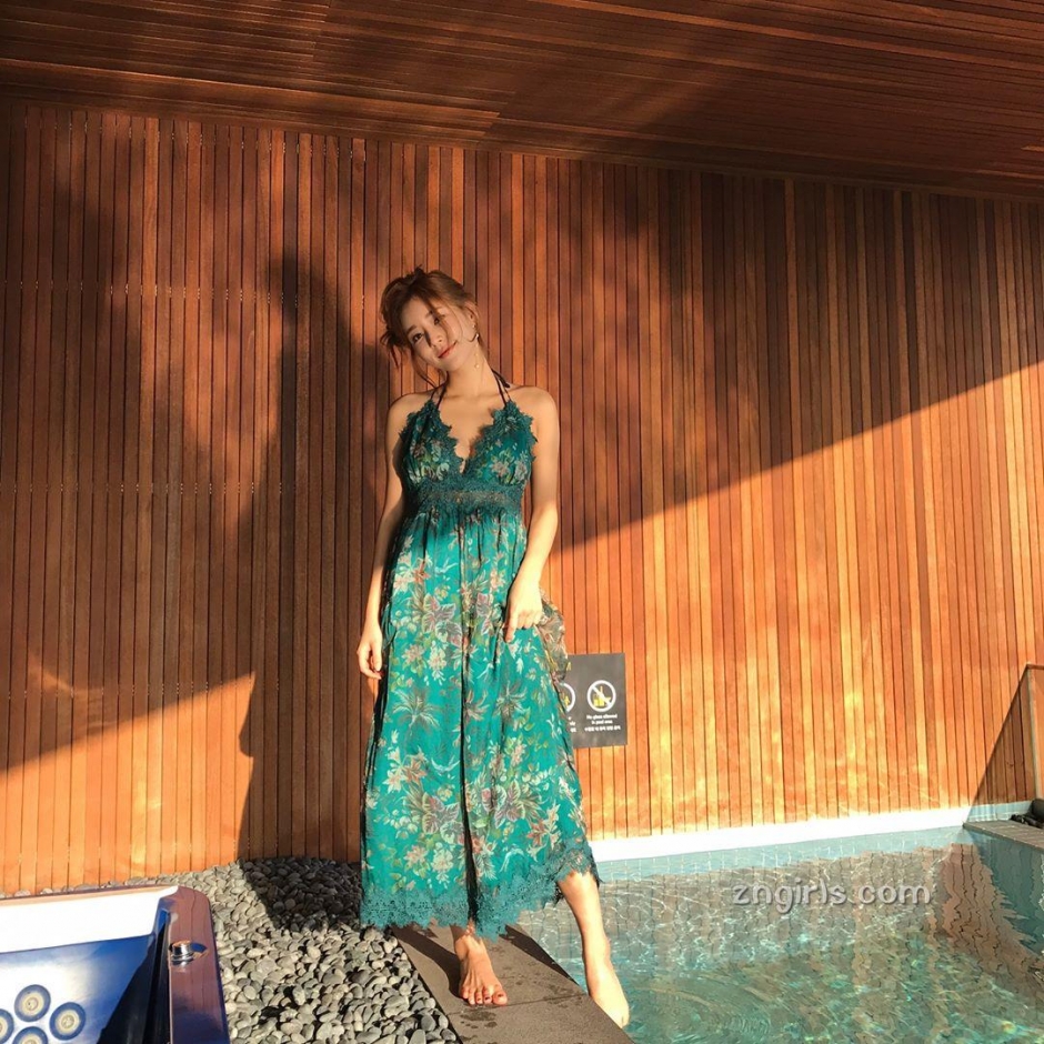 韩国模特金贞延生活美照气质迷人