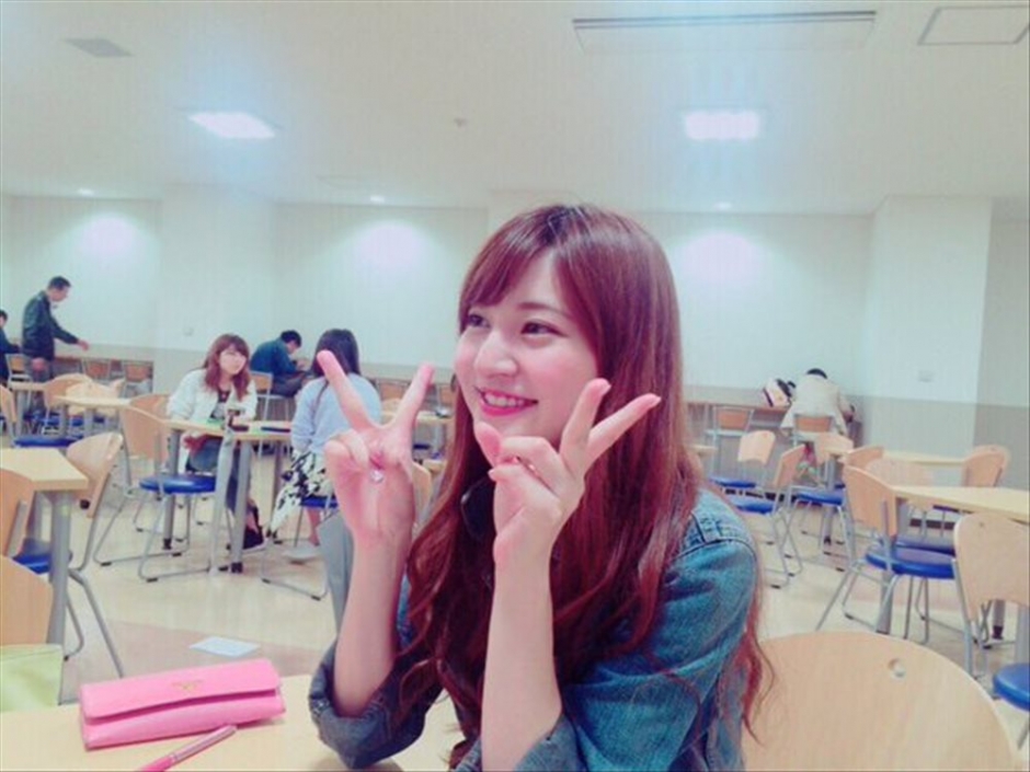 日本美女芥田爱菜美私房美照清纯可人