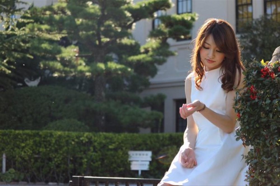 日本美女芥田爱菜美私房美照清纯可人