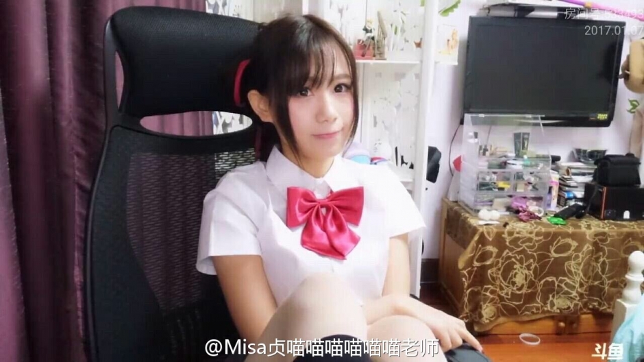 可爱美女Misa贞喵俏皮私房照