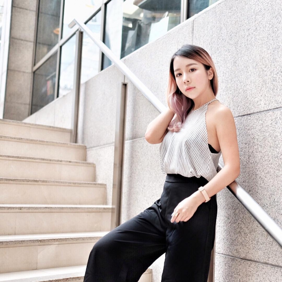 马来西亚美女Chenelle Wen私房美照酥胸诱人