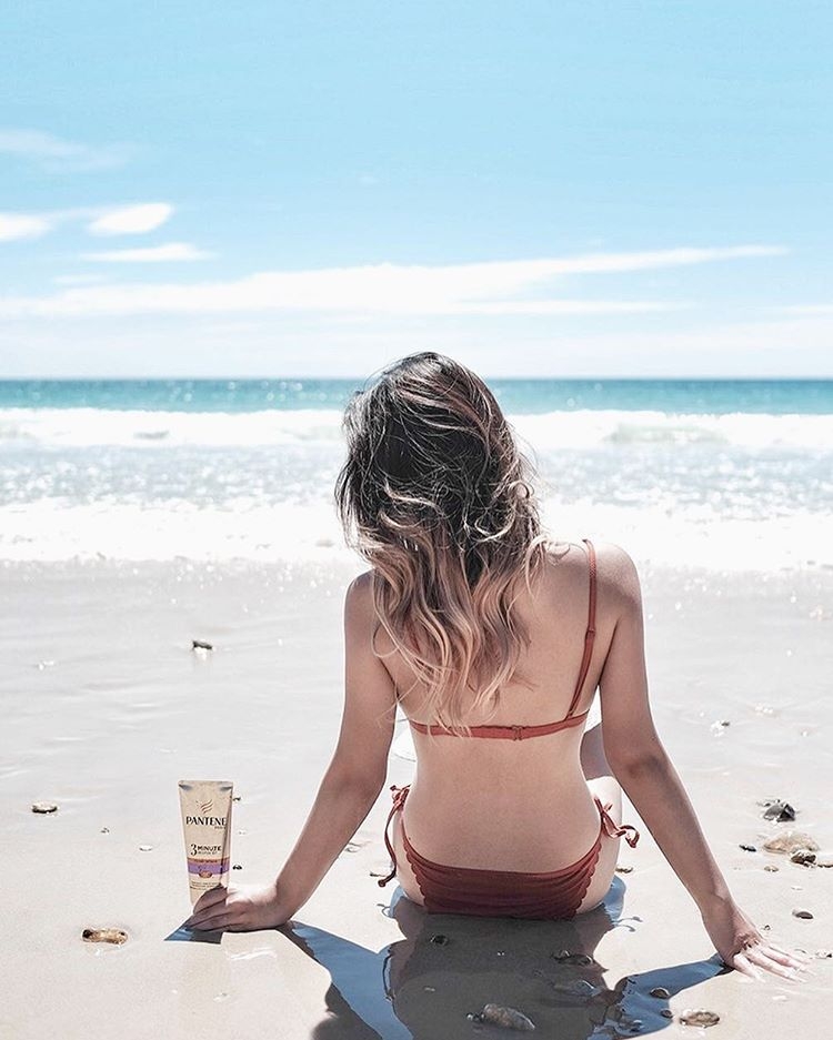 马来西亚美女Chenelle Wen私房美照酥胸诱人