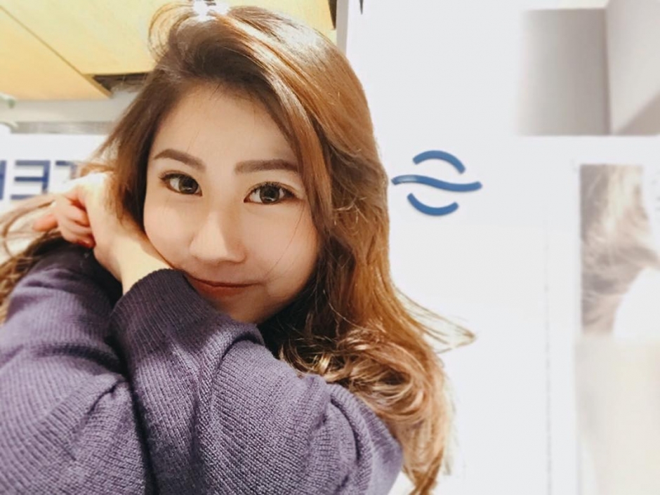 台湾美女校花高紫安性感自拍照