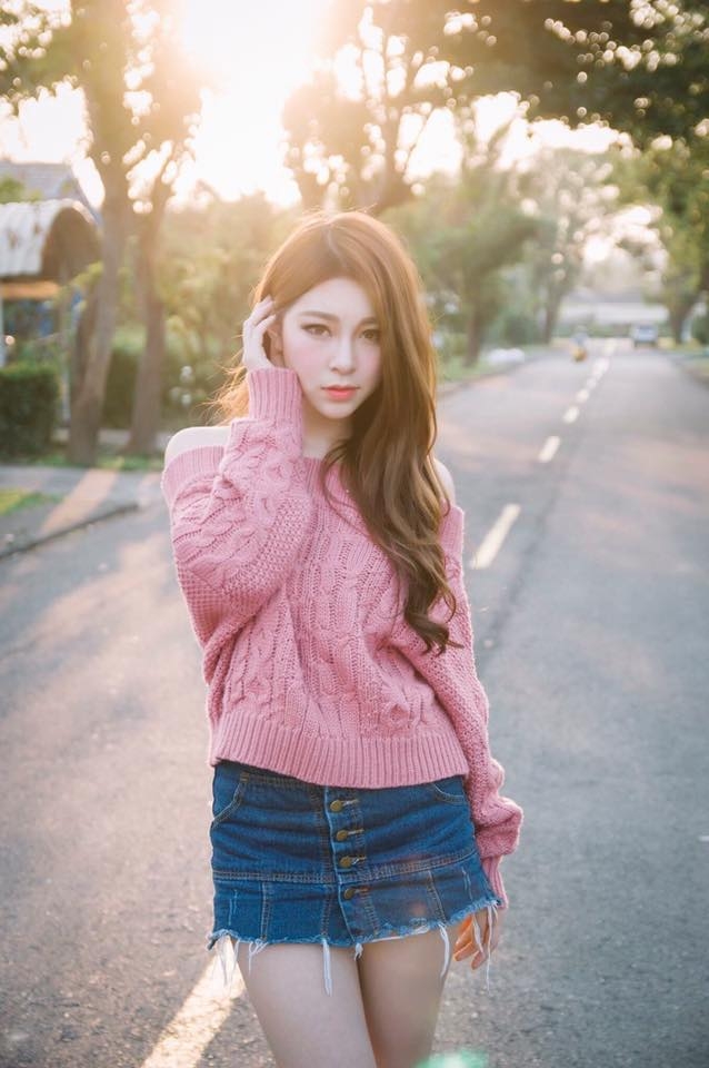 台湾长腿美女蔡雨雨性感私房照