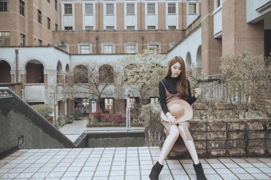 台湾长腿美女蔡雨雨性感私房照