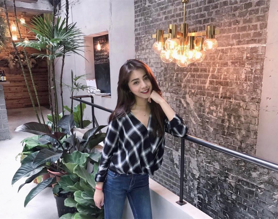 最美混血美女Tia生活美照甜美迷人