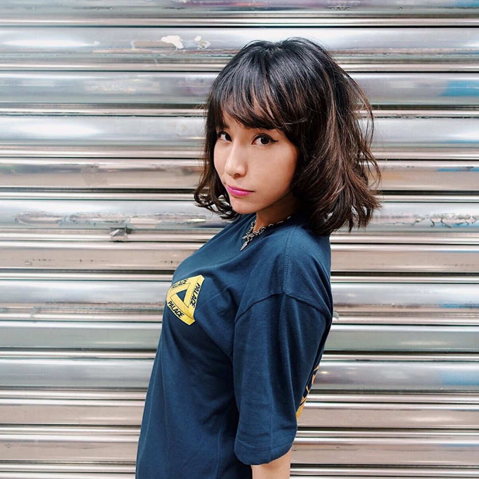 翘臀美女梁云菲性感内衣私房照