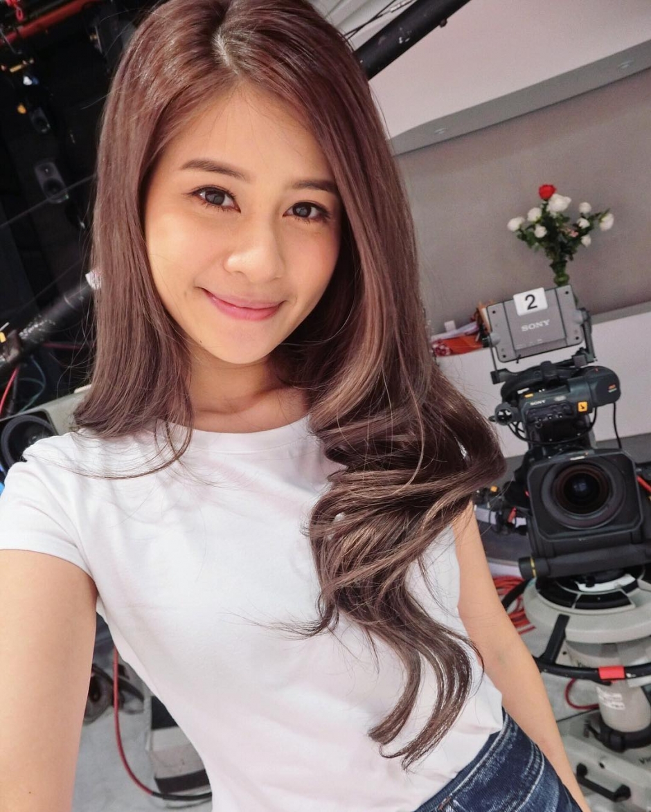 大马美女颜韵芝自拍美照甜美迷人