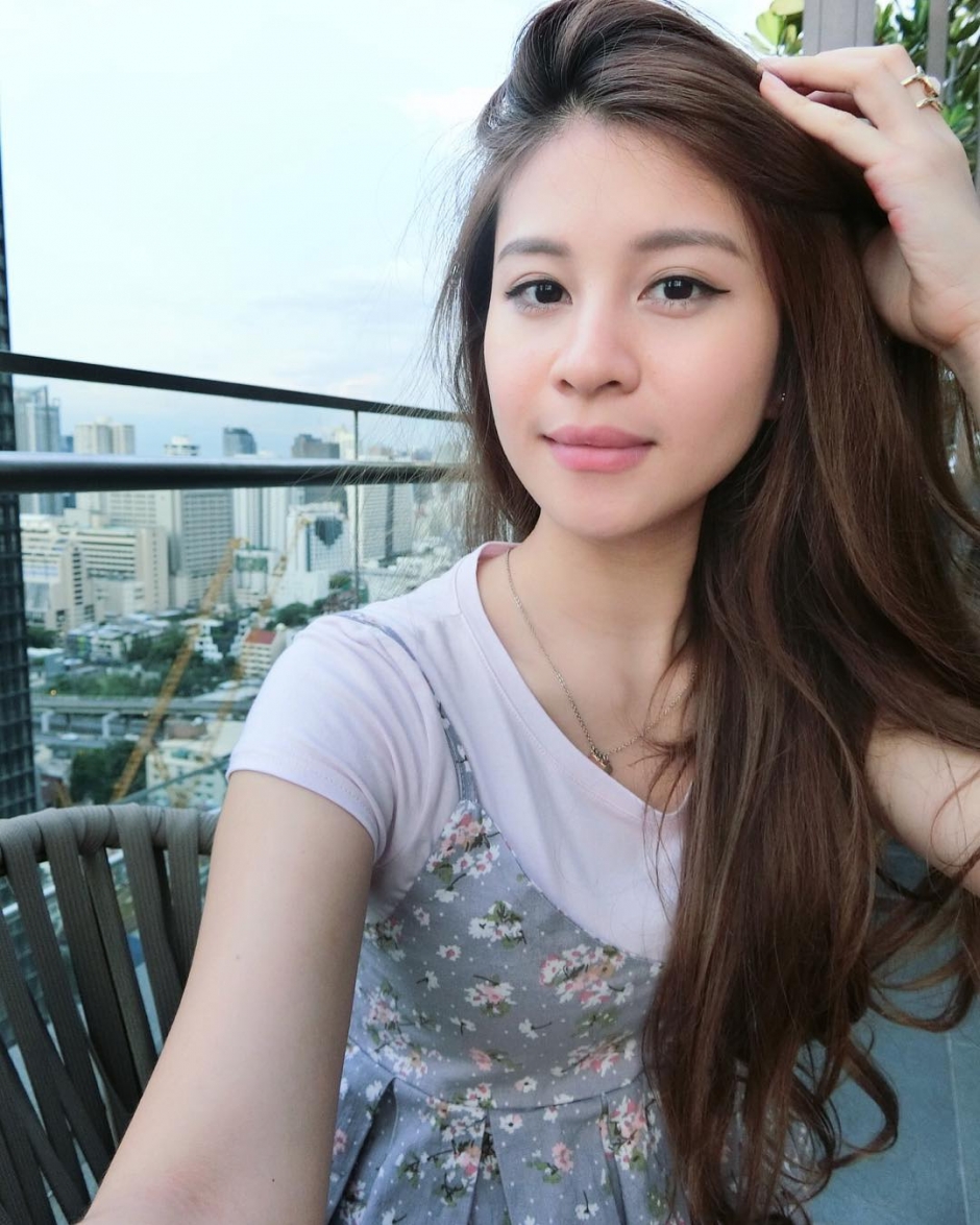 大马美女颜韵芝自拍美照甜美迷人