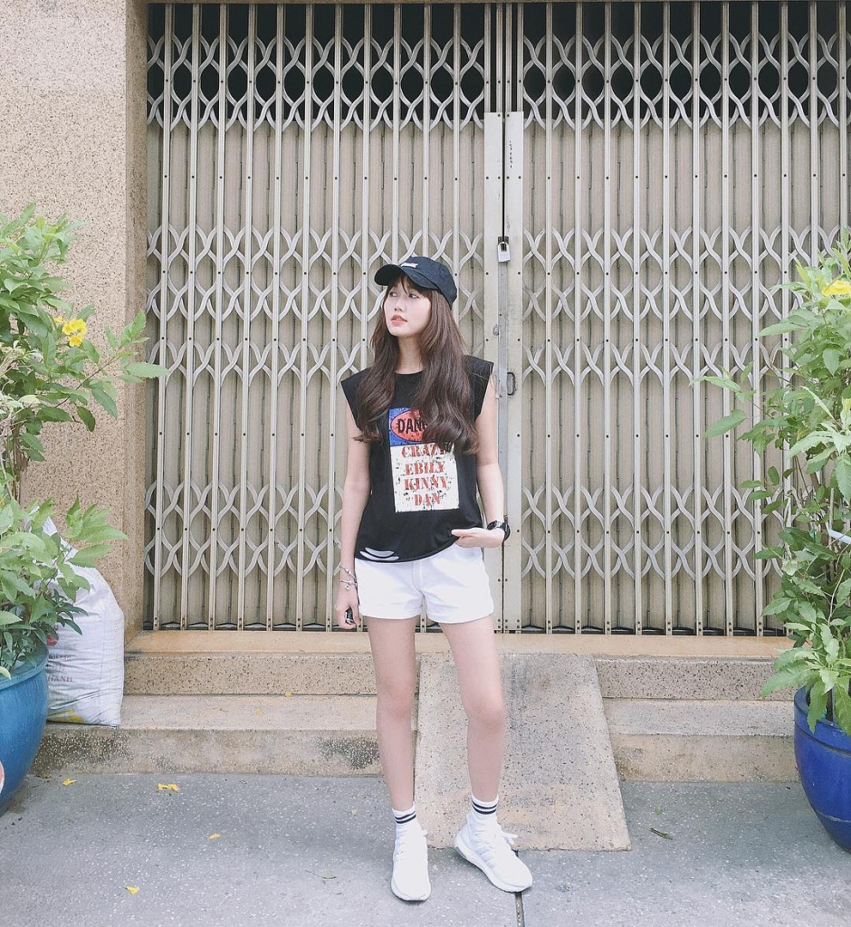 越南美女Nhung Gumiho泳装私房照