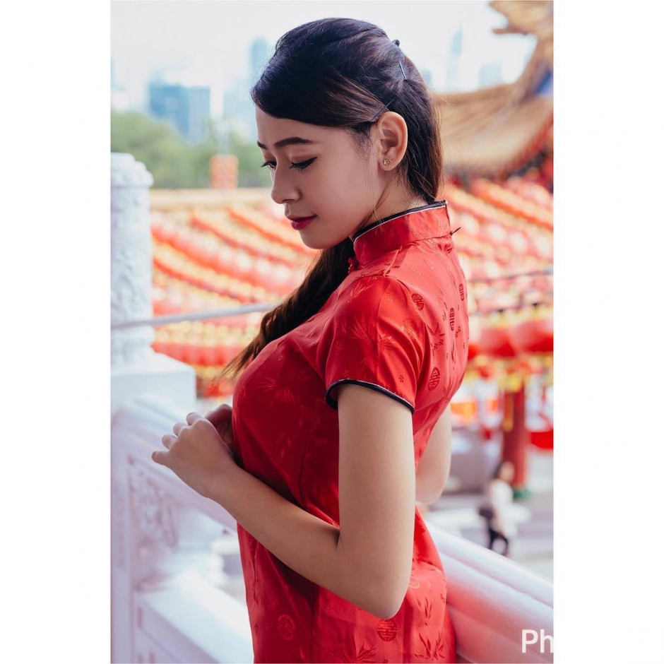 美女车模Janice泳装私房照性感迷人