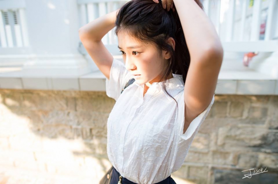 大马美女蔡安琪私房写真身姿诱人