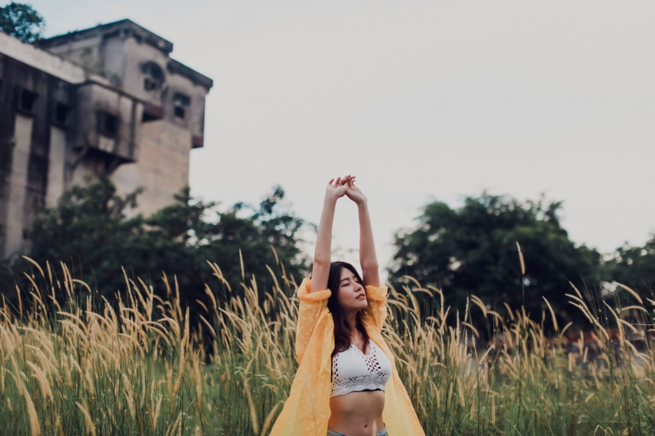 大马美女蔡安琪私房写真身姿诱人