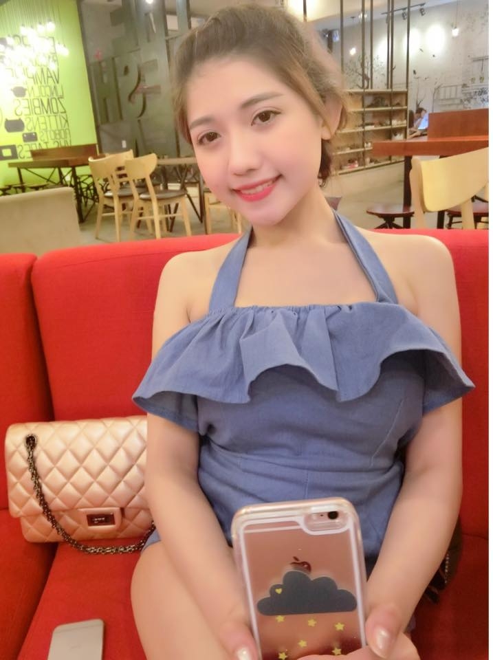 越南美女Ngoc Mia性感私房照美胸诱惑