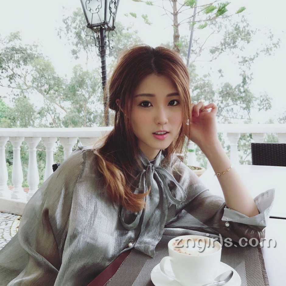 性感美女Annabelle Lin比基尼私房照