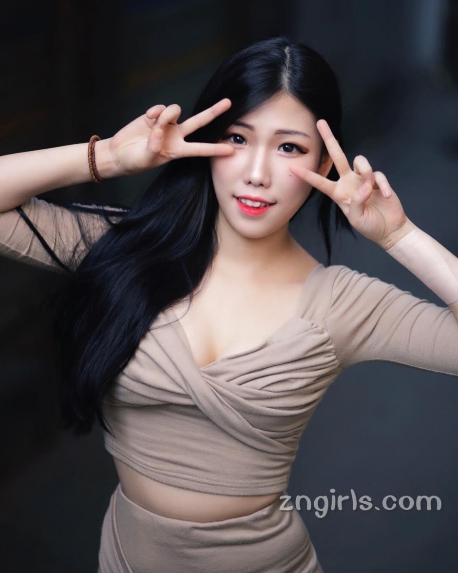 韩国美女赵达颂内衣写真私房诱惑