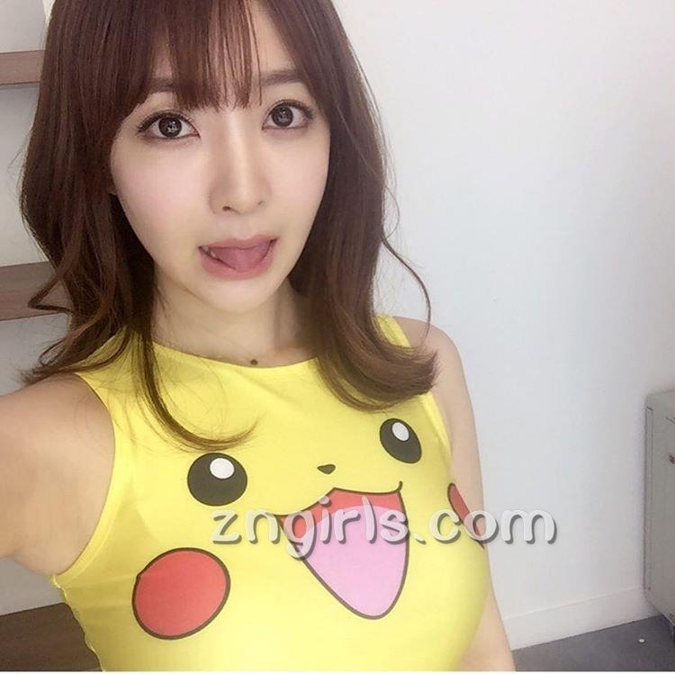 日本美女竹内涉私房美照甜美迷人